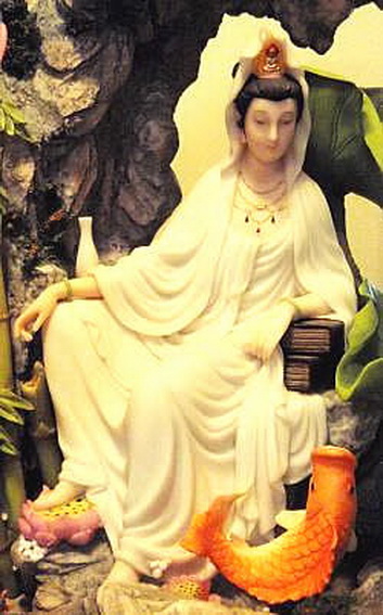 File:Gy75Gwan Yin.jpg