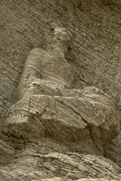 File:Longmen 2008 11 04 001.jpg