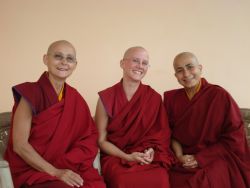 Female Monks In Buddhism