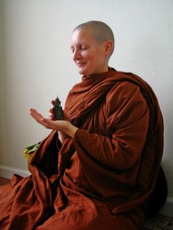 Precedent from Early Arahants on the Bestowal of Bhikkhuni Ordination