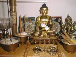 Making a Buddhist Altar
