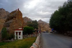Rock with Chamba statue