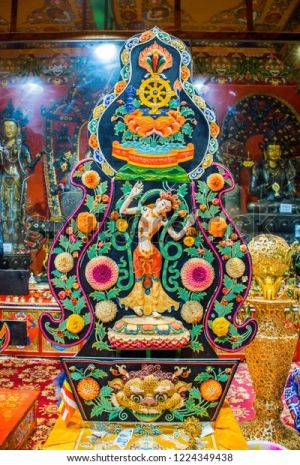 Torma in the Tibetan Renaissance Period