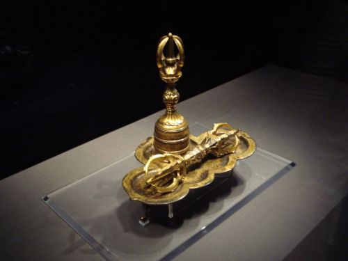 Kūkai's Vajra and Bell
