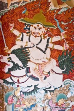 Gyalpo Pehar: Oracle God of the Dalai Lama