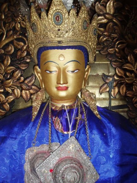 File:Buddha-Aksobhya tgjt.jpg