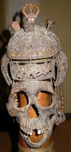 Extremely rare Tibetan shaman's mask formed and carved from bits of a human skull(Collection A.S, Italie)