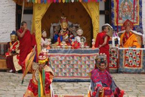 Teachings and Practicing on the Eight Manifestations of Guru Padmasambhava