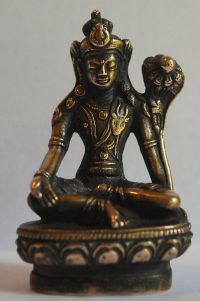 Avalokiteshvara Khasarpani, 17th century bronze, Tibet; 6.75cm