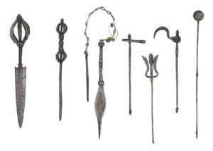The 8 Tibetan ritualistic and sacred objects are the following: