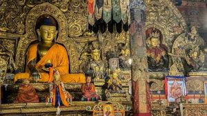 Tibetan Altars