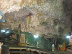Peik Chin Myaung Cave