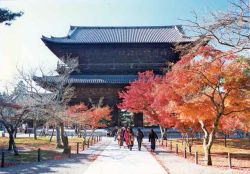 Kyoto's Nanzen-ji was the supervisor of the whole Five Mountain System in Japan