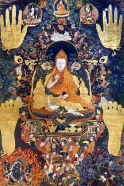 The Fifth Dalai Lama Before and After Establishment of dgavldan-pho-brang